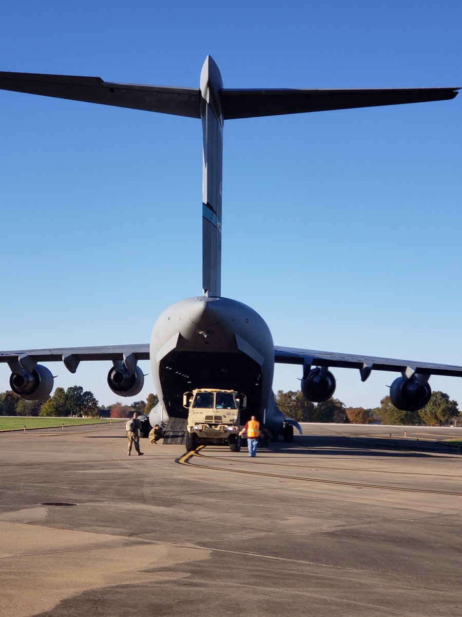 Fort Knox, United States: Task Force Griffin preparing to deploy to the Southwest Border as part of Operation Faithful Patriot (Oct. 29, 2018). #OperationFaithfulPatriot   