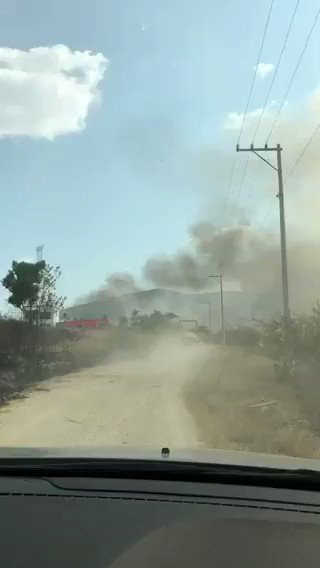 Report of fires in hills of San Lorenzo Cacaotepec. Arrive with 2 brigades of the COESFO
