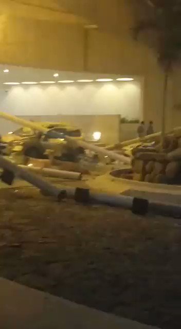 A magnitude 7.1 earthquake shook Acapulco. The quake could be felt more than 200 miles away in Mexico city.