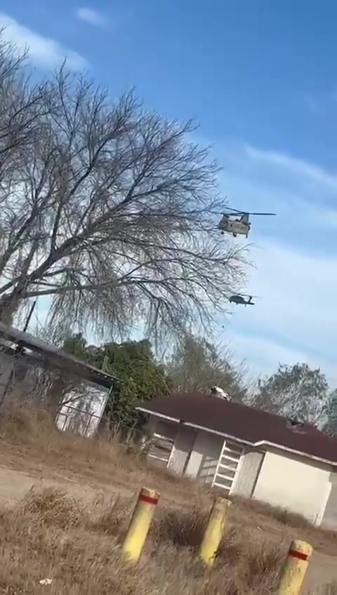 This is how yesterday elements of the @NationalGuard were seen in Roma Texas. Everything indicates that they arrived to reinforce security at the border on the orders of @realDonaldTrump. And also because of what happened a few days ago in Fronton Texas where narco-militants from the Cartel Del Noreste/Zetas de NuevoLaredo Tamaulipas fired at elements of the @BPUnion @CBP @CBPSouthTexas from the town of Los Guerra in Tamaulipas. Said town is controlled by the aforementioned narco-terrorist organization.