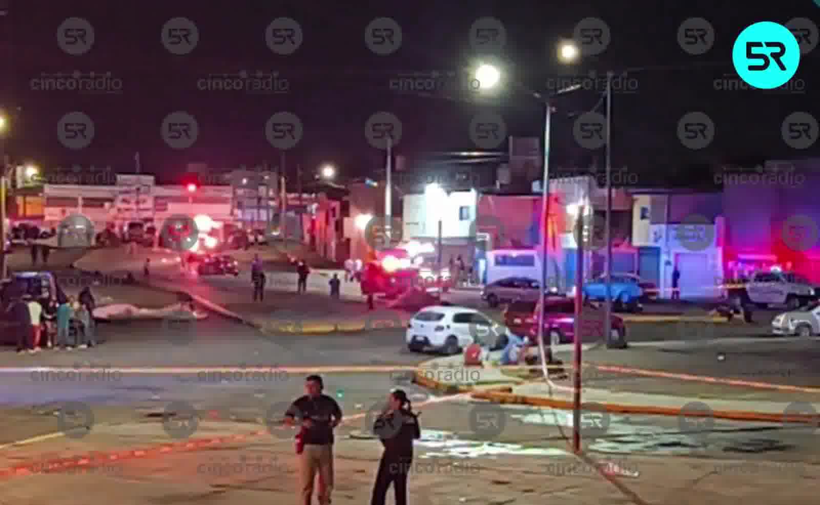 The shooting in the Los Lavaderos area left two people dead. No arrests have been made, and the motive for the attack is unknown. Official information from authorities is awaited.