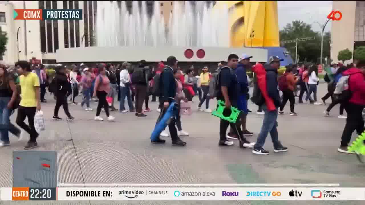 Os protestos da CNTE já duram 14 dias, desta vez com bloqueios, confrontos com a polícia, veículos incendiados e saques em Michoacán e Guerrero. A violência está aumentando e ninguém toma medidas para detê-la.