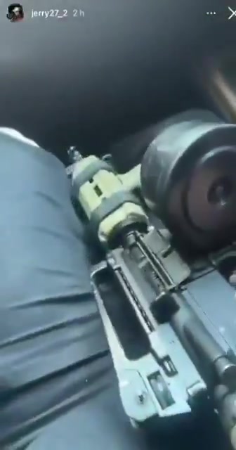 Gerardo El Jerry, an influencer, was executed by La Chapiza in the Tres Ríos Sector of Culiacán, Sinaloa. He was a member of La Mayiza and/or El Mayito Flaco, and that's how he recorded himself and took photos.