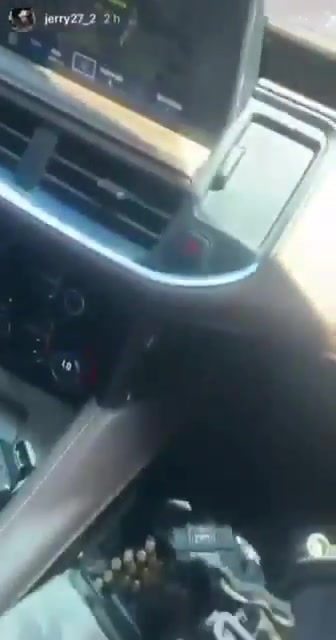 Gerardo El Jerry, an influencer, was executed by La Chapiza in the Tres Ríos Sector of Culiacán, Sinaloa. He was a member of La Mayiza and/or El Mayito Flaco, and that's how he recorded himself and took photos.